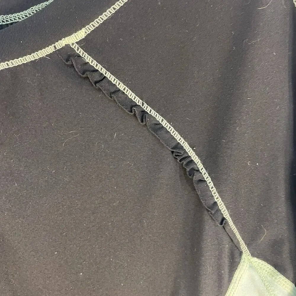 Lululemon Womens 10 Long Sleeve Top Ruffled Shoulder Seam Colorblock Green Black - Picture 2 of 8